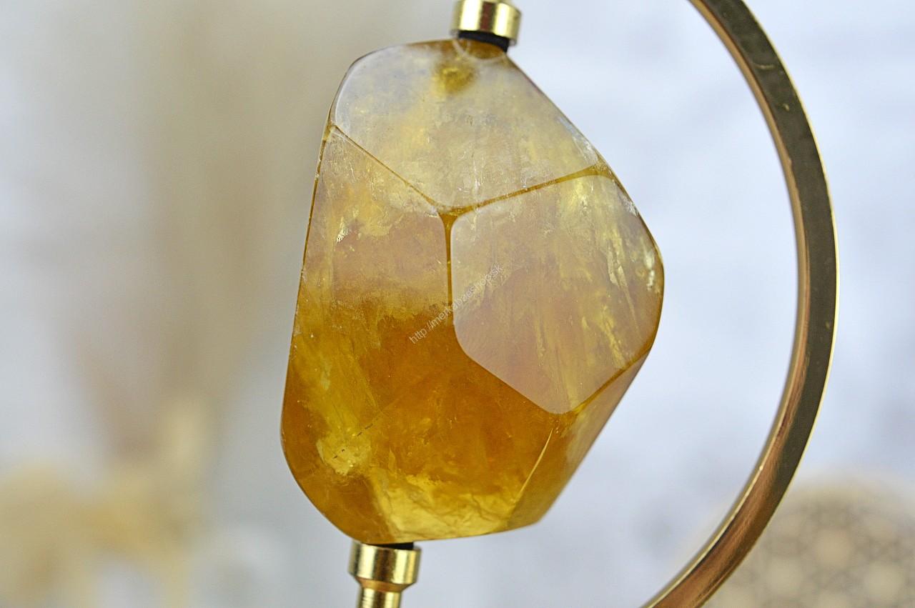 Diamant FLUORIT ŽLTÝ #2– Dosiahnutie cieľov, Tvorivá energia, Očista, Meditácia