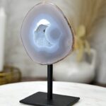 ACHATOVÁ Geóda na stojane #10 Duchovný rast, Emocionálna úľava, Odvaha, Harmónia