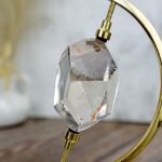 Majster Liečiteľ KRIŠTÁĽ Diamant s inklúziou HEMATITU #6- Svetlo na Zemi, Manifestovanie, Sila, Energia, Ochrana