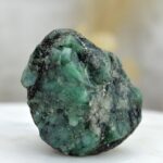 surový SMARAGD #3 AAA Kvalita– Liečenie srdca, Rovnováha, Ochrana, Svetlo, Hojnosť