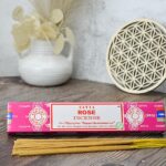 Vonné tyčinky SATYA - RUŽA / Rose