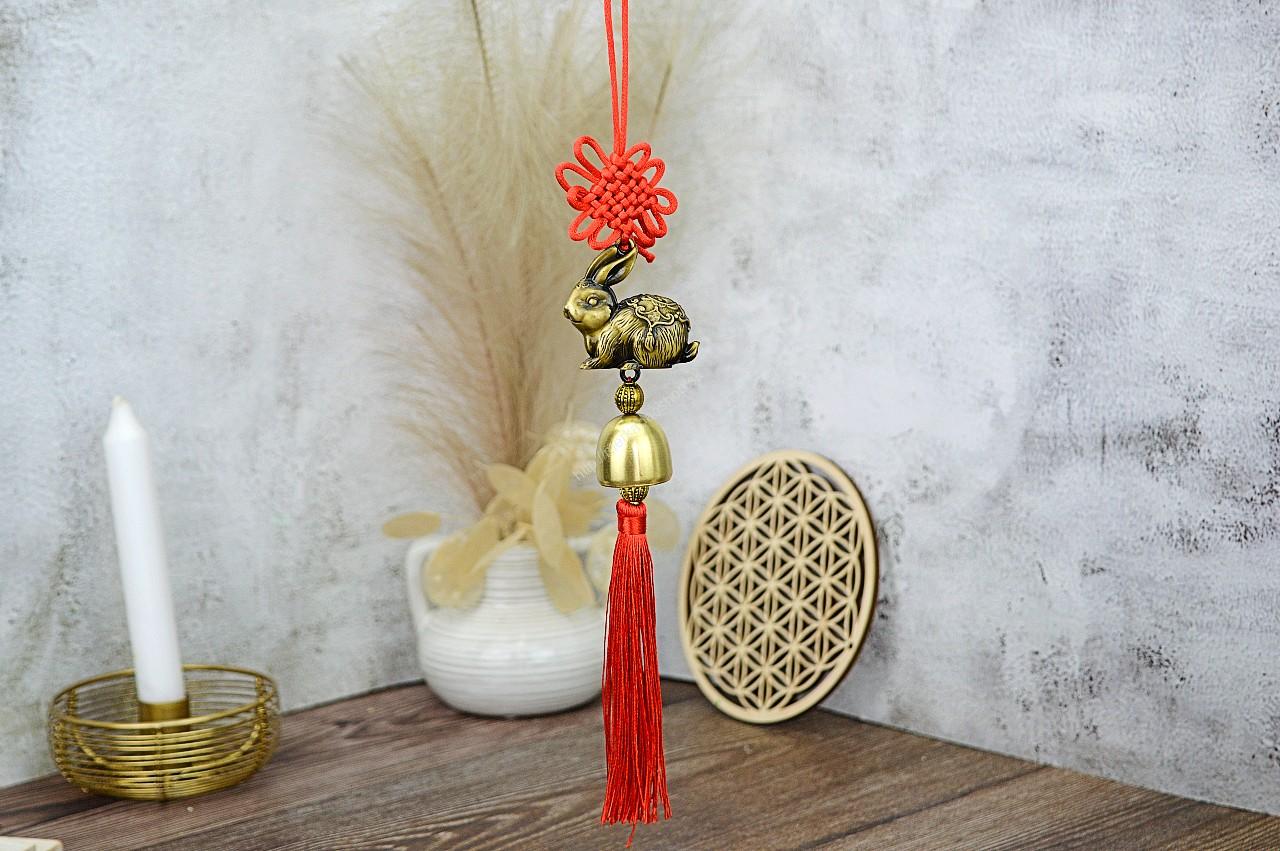 FENG SHUI Ochranný Talizman Pokoja so Zajacom a Zvončekom Šťastia