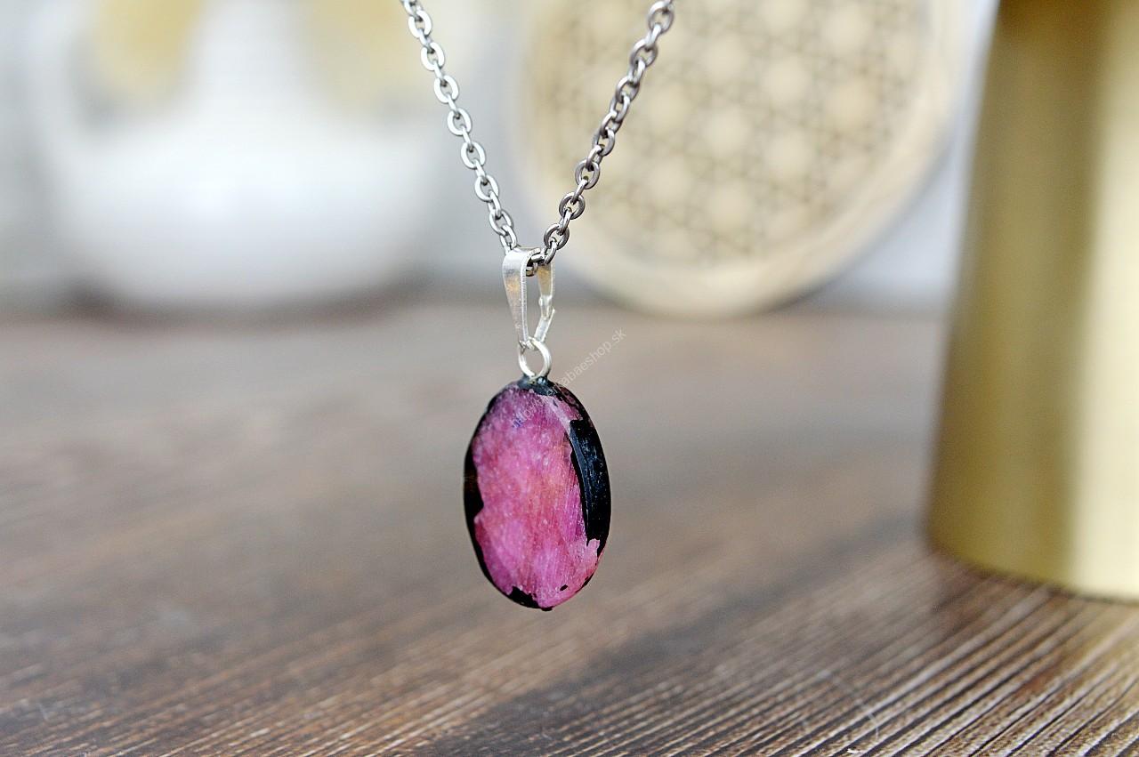 Strieborný prívesok RUBÍN Ag925/1000 #1 - Aktivátor Koreňovej čakry, magnet na Hojnosť a Ochranca životnej Energie