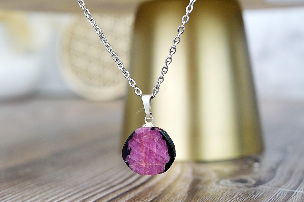 Strieborný prívesok RUBÍN Ag925/1000 #2 - Aktivátor Koreňovej čakry, magnet na Hojnosť a Ochranca životnej Energie