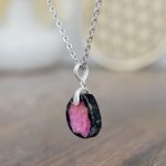 Strieborný prívesok RUBÍN Ag925/1000 #3 - Aktivátor Koreňovej čakry, magnet na Hojnosť a Ochranca životnej Energie