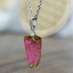 Strieborný Prívesok MELÓNOVÝ TURMALÍN #3 – Vnútorná rovnováha, Liečenie srdca, Radosť, Ochrana aury