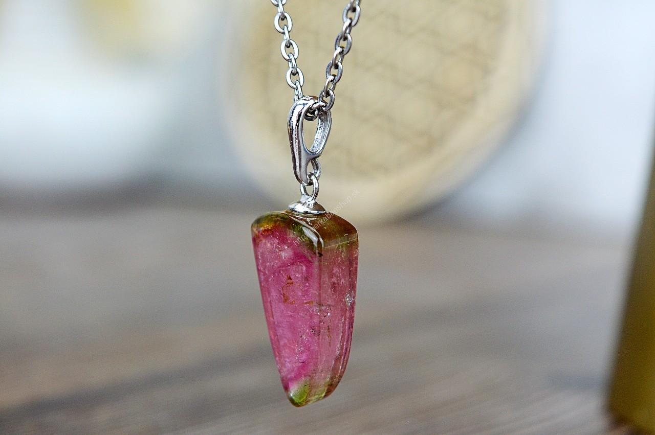 Strieborný Prívesok MELÓNOVÝ TURMALÍN #3 – Vnútorná rovnováha, Liečenie srdca, Radosť, Ochrana aury