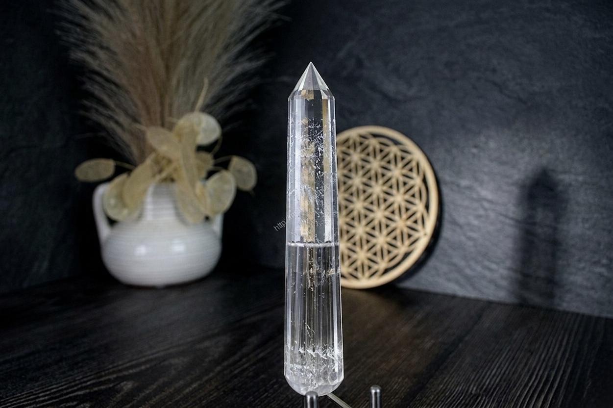 KRYŠTÁL VOGEL liečebný hrot/obelsik (16 faziet) – Jednostranný s masážnou základňou - EXTRA KVALITA – Obrázok 3