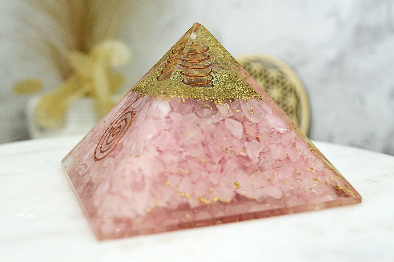 Orgonitová pyramída/ žiarič RUŽENÍN a medená špirála