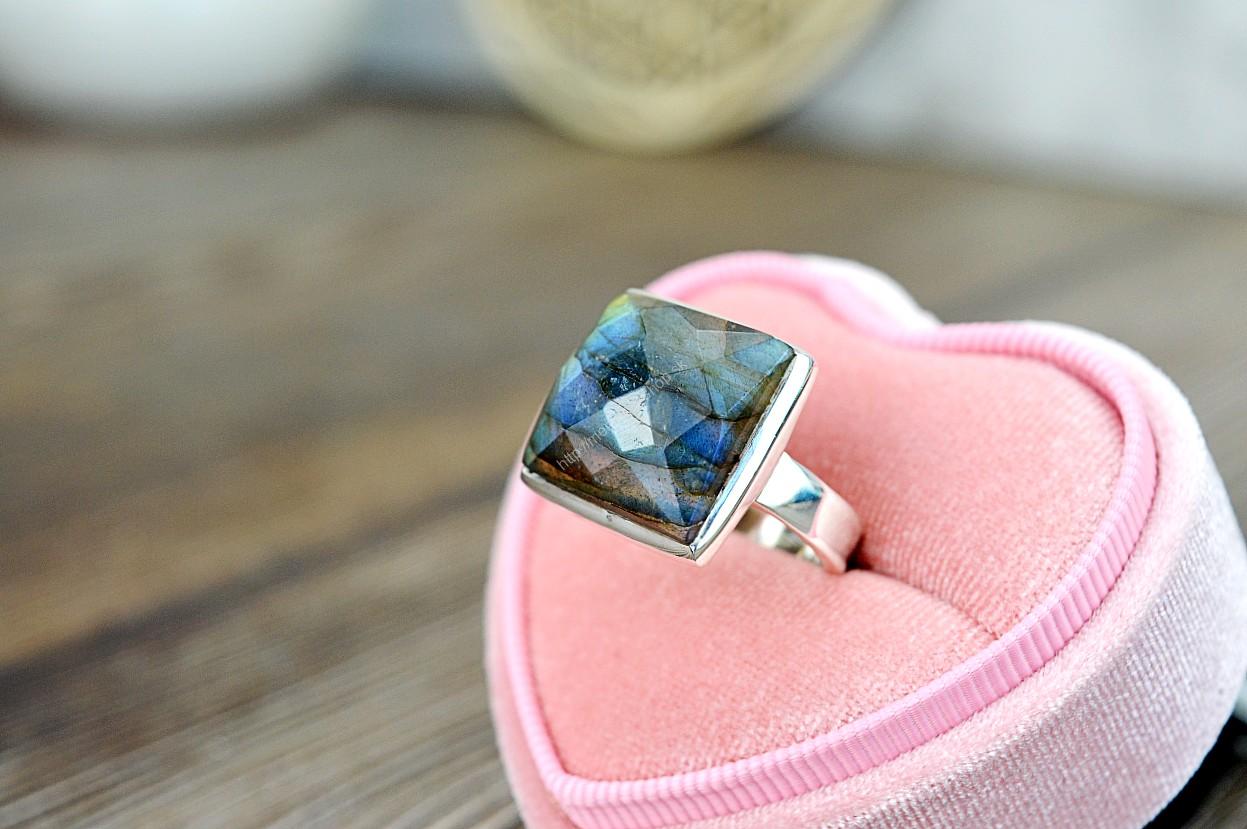 Prsteň Ag925/1000 LABRADORIT Fazetovaný #1 -Intuícia, Ochrana, Premena, Napredovanie, Prekonanie prekážok