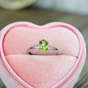 Strieborný prsteň OLIVÍN/PERIDOT #3 - Láska, Prosperita, Zdravie, Radosť, Otvorenie Srdca
