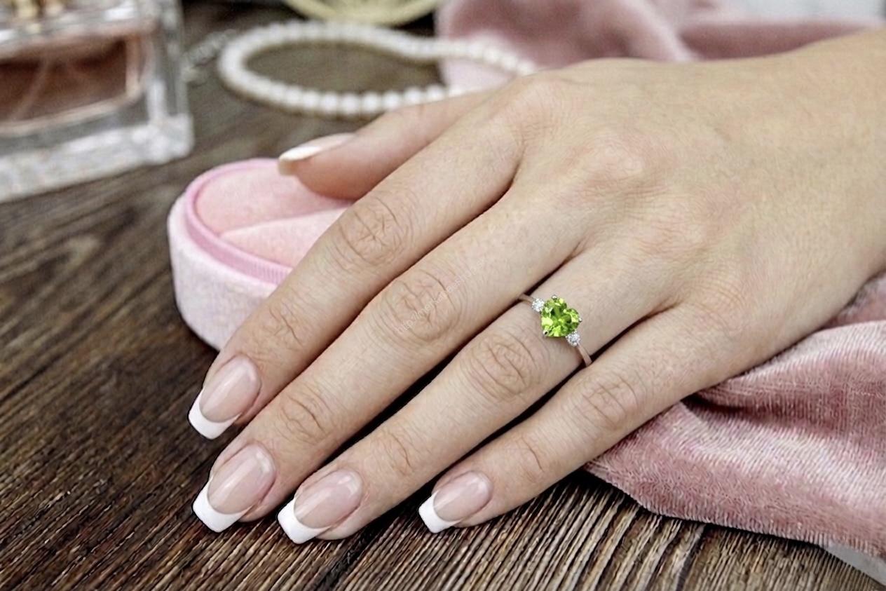 Strieborný prsteň OLIVÍN/PERIDOT - srdiečko #2 - Láska, Prosperita, Zdravie, Radosť, Otvorenie Srdca – Obrázok 3