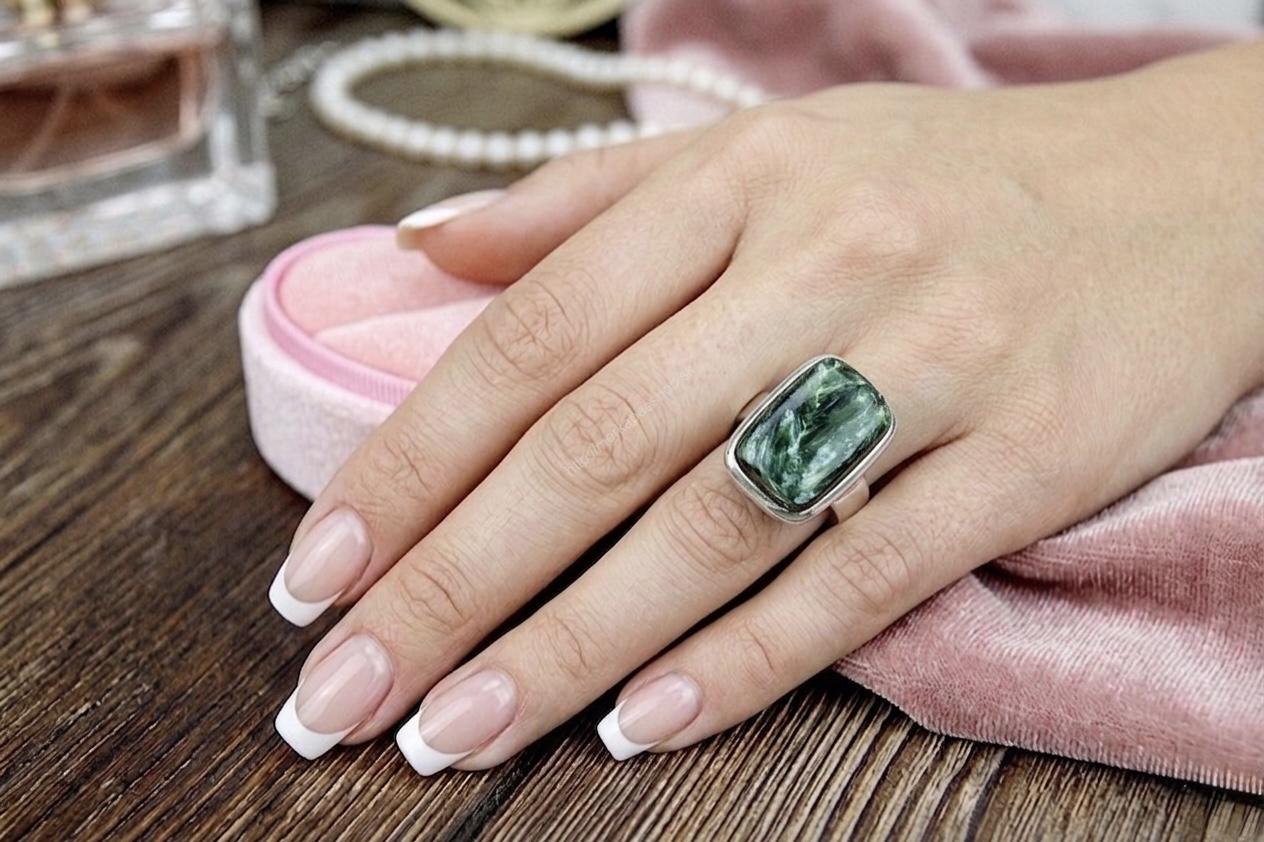 Prsteň SERAFINIT #1 Ag925/1000 – kameň Anjelského prebudenia, Energetické liečenie