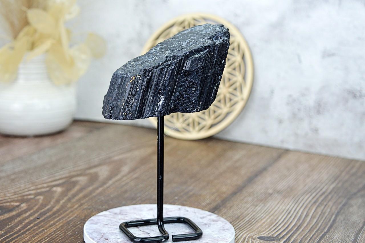 surový ČIERNY TURMALÍN/SKORYL #5 – Ochrana, Očista od toxickej energie, Zmierňuje stres a strach